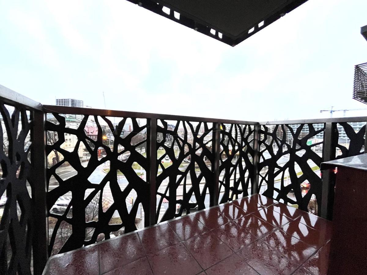 Jagielly Apartment ~ Self Check-In 24H ~ Parking & Lift Breslau Exterior foto
